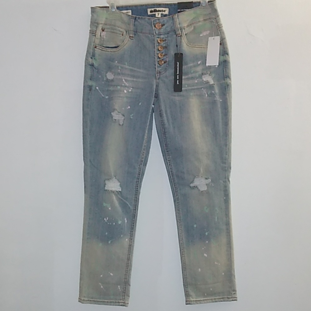 💥Host Pick💥 Dollhouse Junior's Distressed Roll-up Skinny Capri